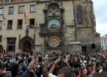 Sraz před Staroměstskou radnicí v Praze